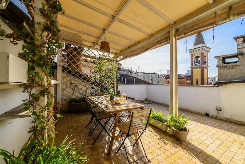 شقة Buenos Aires' Nest - 10 Minutes From Duomo With Terrace ميلان المظهر الخارجي الصورة