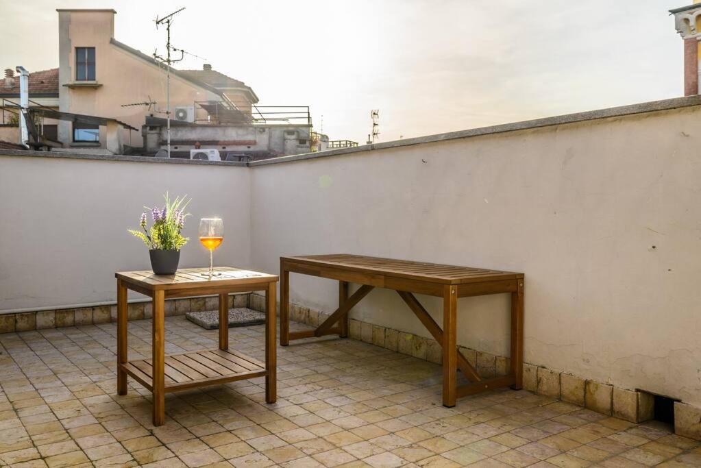 شقة Buenos Aires' Nest - 10 Minutes From Duomo With Terrace ميلان المظهر الخارجي الصورة